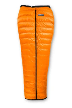 Feathered Friends Flicker UL Wide Quilt Sleeping Bag -Feathered Friends Shop feathered friends flicker ul wide down quilt sleeping bag tangerine